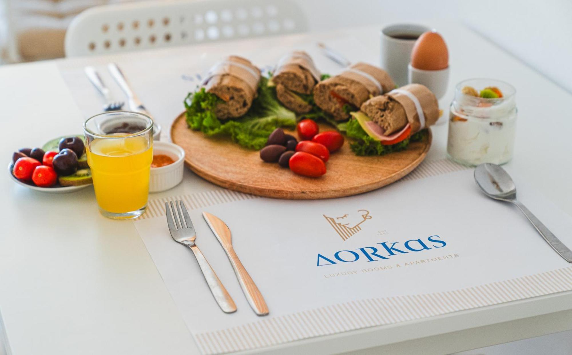 Livadakia Dorkas Luxury Rooms&Apartments מראה חיצוני תמונה