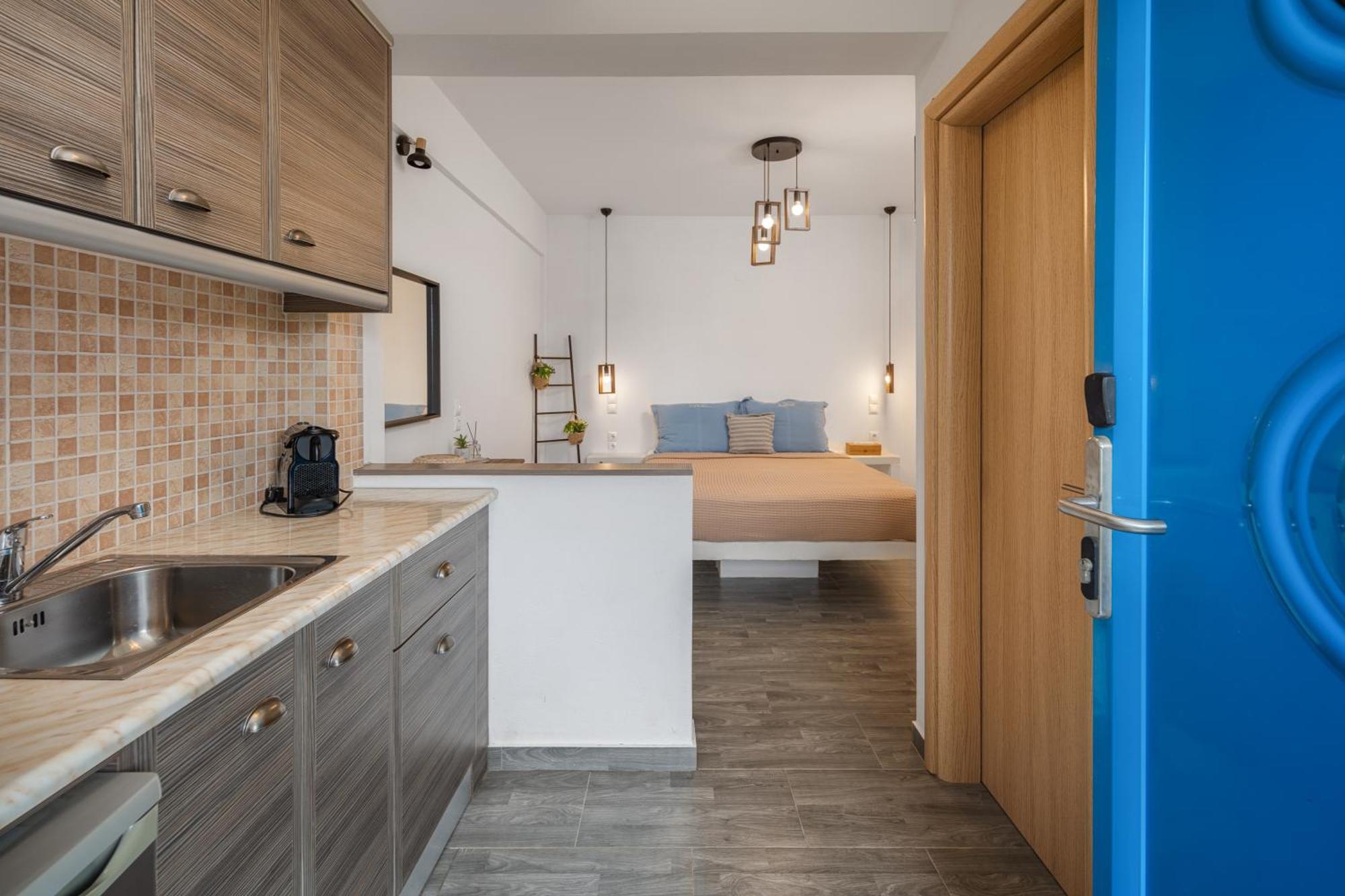 Livadakia Dorkas Luxury Rooms&Apartments מראה חיצוני תמונה